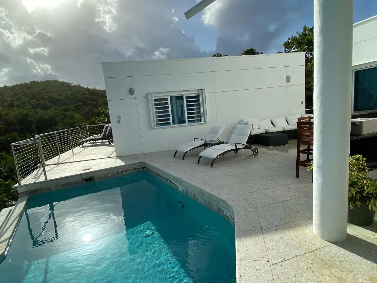 Villa Acquabella Water Island 0*,